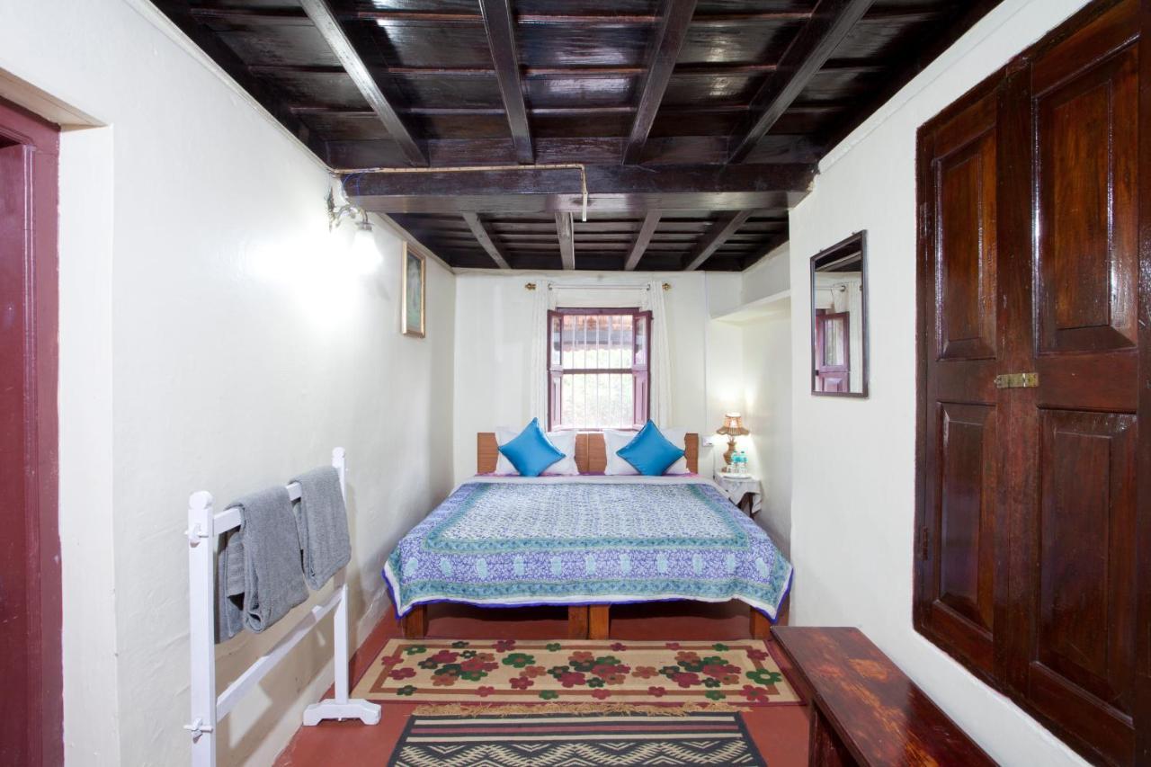 Sardar Bahadur'S Heritage Bungalow Estate Stay Napoklu Εξωτερικό φωτογραφία