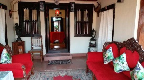 Sardar Bahadur'S Heritage Bungalow Estate Stay Napoklu Εξωτερικό φωτογραφία