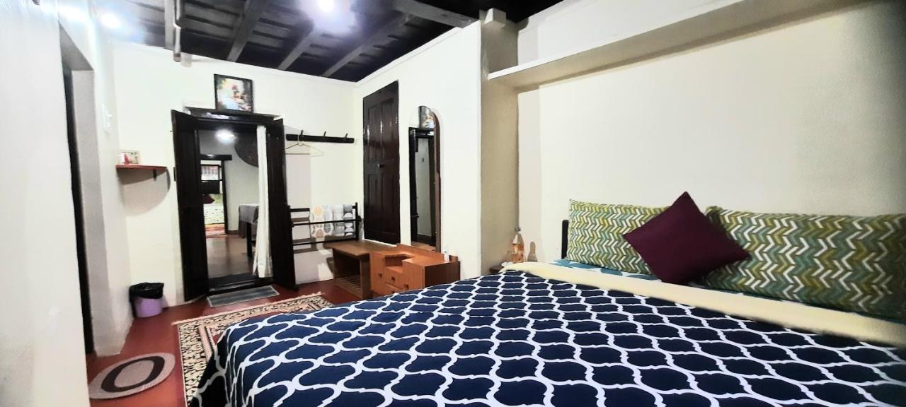 Sardar Bahadur'S Heritage Bungalow Estate Stay Napoklu Εξωτερικό φωτογραφία